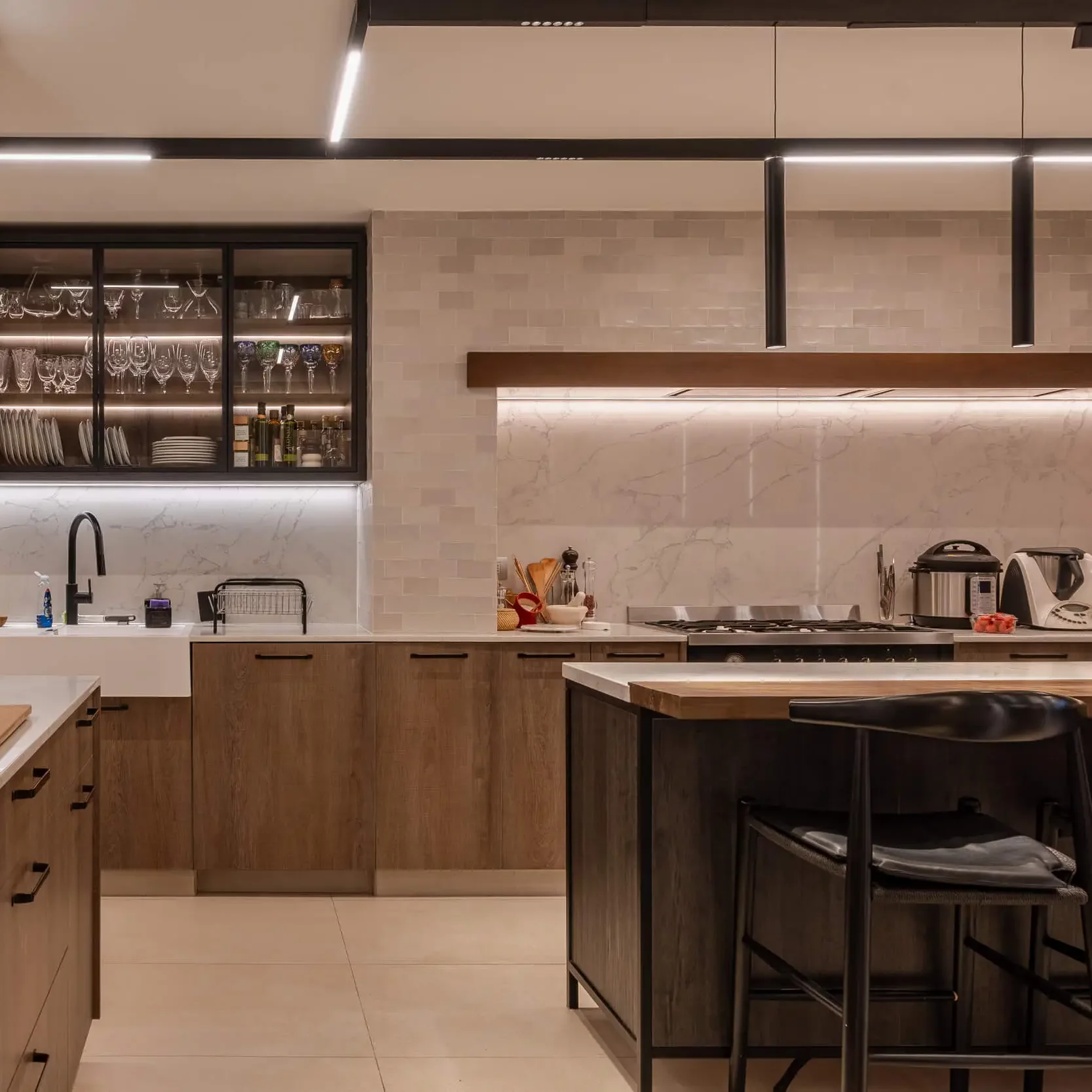 lignes lumineuses neko